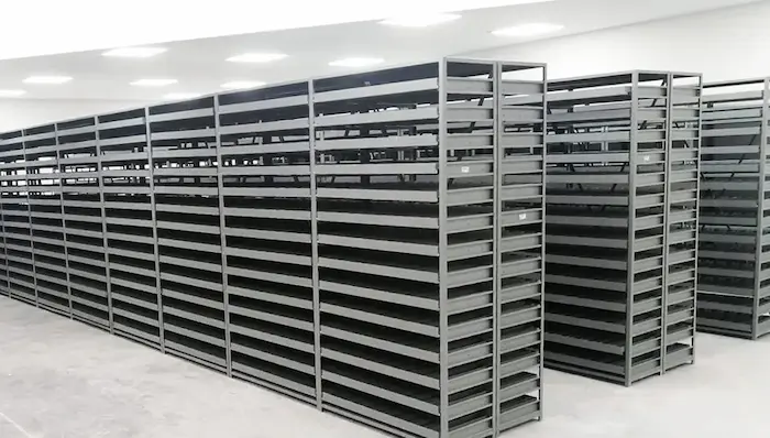 Sistema de estantería liviana para organización eficiente