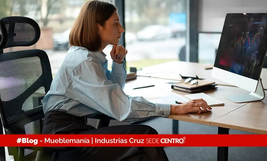 Imagen destacada para el artículo: Sillas Ergonomicas: Mejora tu comodidad y salud en el trabajo